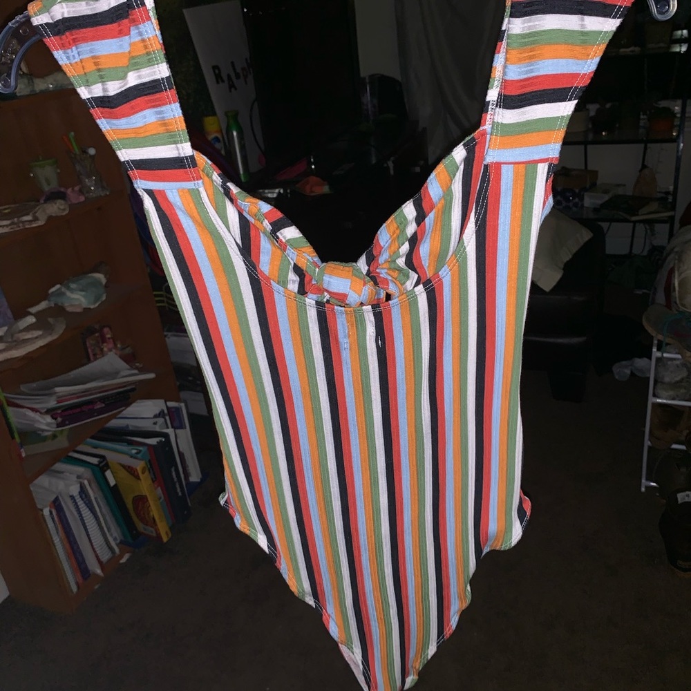 Urban Outfitters Large One Piece - Picture 2 of 4